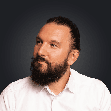 Profile picture of Martin Trenker, independent software consultant