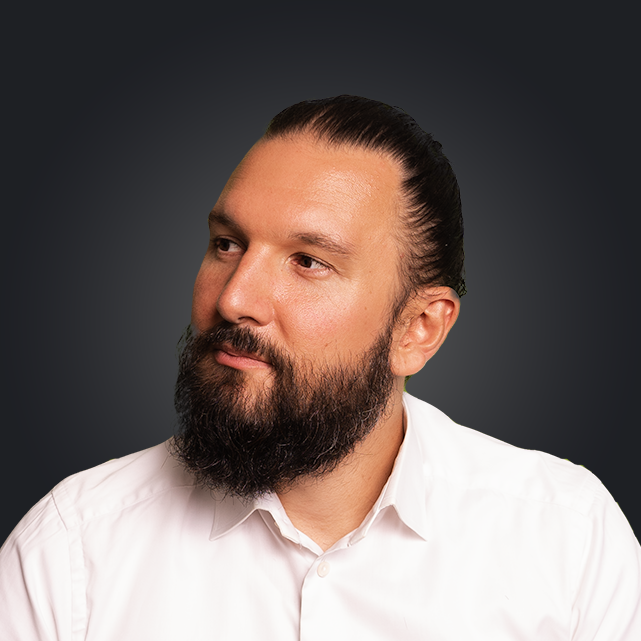 Profile picture of Martin Trenker, consultant and web developer